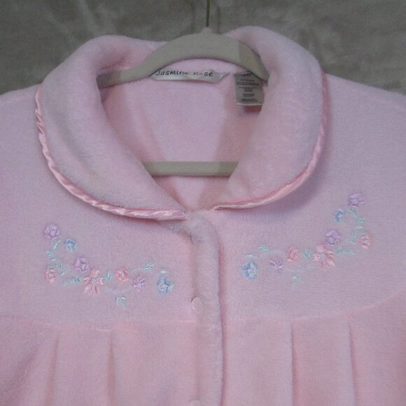 Jasmine Rose Size M Pink Plush Snap Bathrobe Fluffy Cozy Embroidered - Picture 2 of 8